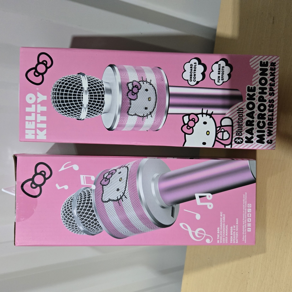 Hello Kitty Pink Wireless Microphone